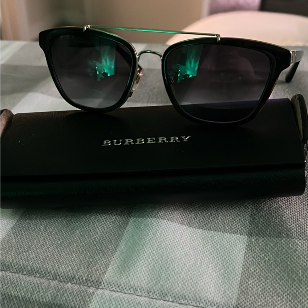 Burberry Black Sunglasses